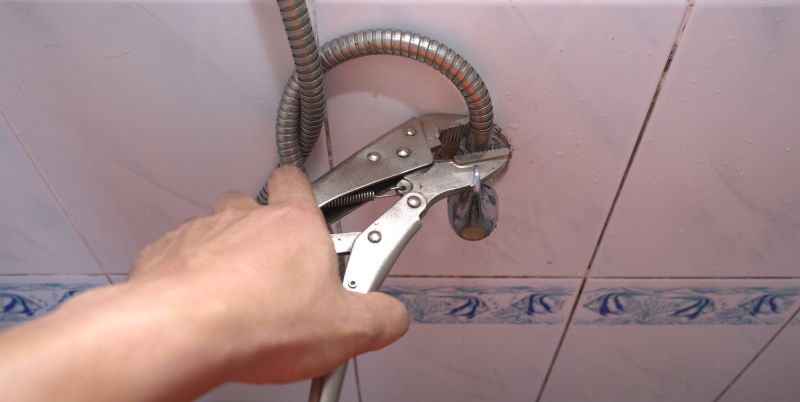Bathtub Faucet Repair detail